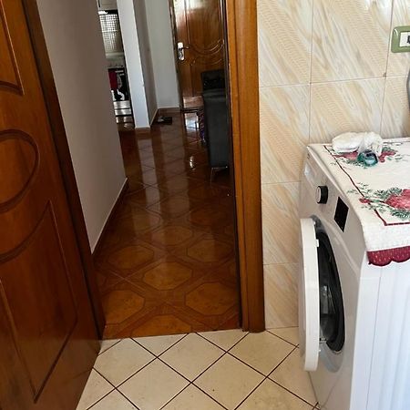 Appartamento Incantevole Con Posto Auto Privato Vlorë Екстериор снимка